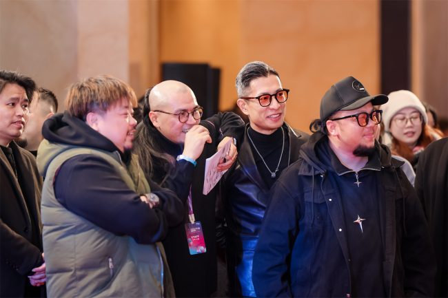 71HZYNf73mG6WNvzL4kmnoXIbNPjITn0uGl1zX5a