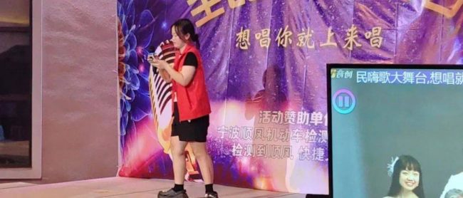 06e32574afc84eb0a3c63b876dbb6825