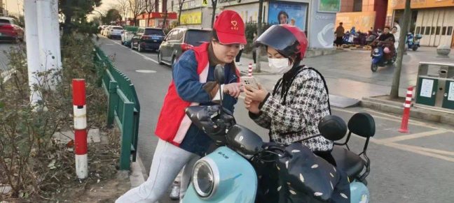 56327a17809f45e3944ee0594428cf47