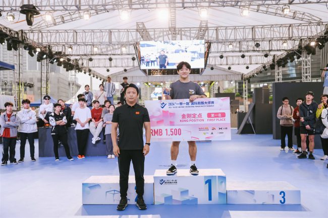 b403b41e65b04fb089fc351875905078